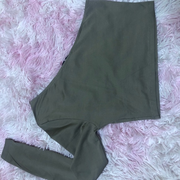 One sleeve top - Picture 3 of 3